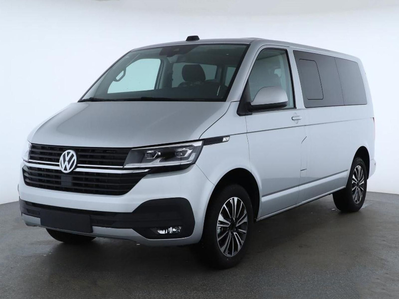 Volkswagen T6.1 Transporter Kombi KR LED STANDHZ ACC NAVI - Пассажирский фургон: фото 1 Volkswagen T6.1 Transporter Kombi KR LED STANDHZ ACC NAVI - Пассажирский фургон: фото 1