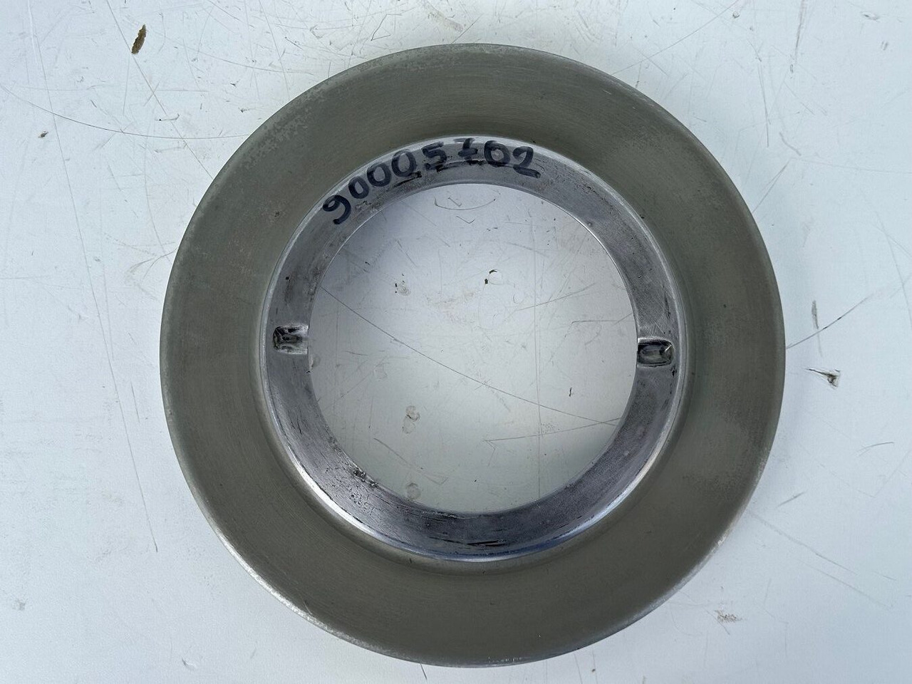 Liebherr Abdeckblech ID-Nr.90005702. SAT325/274 - SAT325/294. R936, R940, R946, R950, RZG390. #90005702.FR.40254# - Поворотный редуктор для Гусеничных экскаваторов: фото 5 Liebherr Abdeckblech ID-Nr.90005702. SAT325/274 - SAT325/294. R936, R940, R946, R950, RZG390. #90005702.FR.40254# - Поворотный редуктор для Гусеничных экскаваторов: фото 5