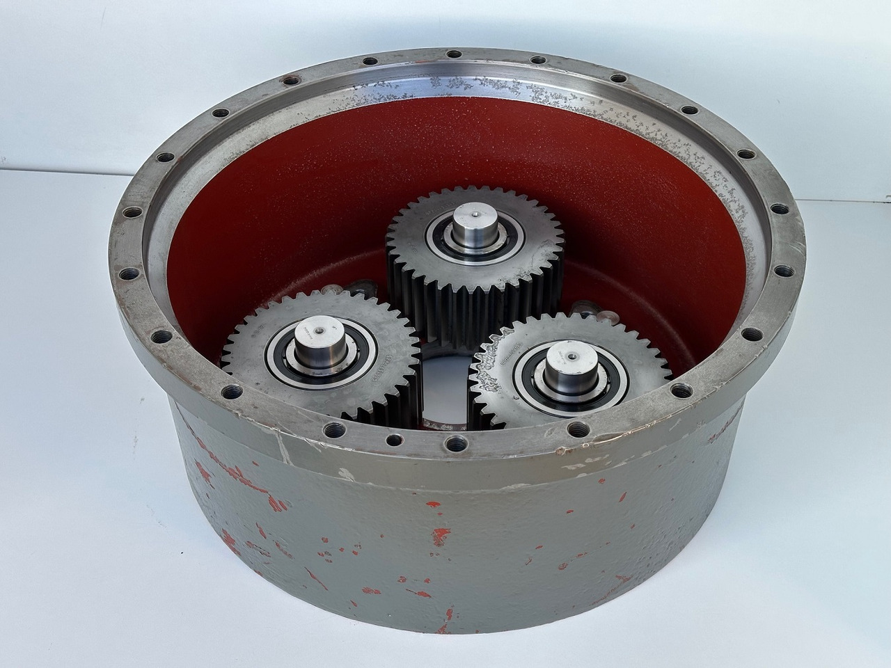 Liebherr Abtriebsglocke ID-Nr.90014797 mit Planetenrad ID-Nr.944451103. Typ:FAT400F537 - FAT450F541 - FAT450F567. Typ:PR72605LGP, PR72605XL, PR7264FLGP, PR7264FXL, PR726LGP, PR726XL. #FAT450F.01.03# - Бортовой редуктор для Строительной техники: фото 1 Liebherr Abtriebsglocke ID-Nr.90014797 mit Planetenrad ID-Nr.944451103. Typ:FAT400F537 - FAT450F541 - FAT450F567. Typ:PR72605LGP, PR72605XL, PR7264FLGP, PR7264FXL, PR726LGP, PR726XL. #FAT450F.01.03# - Бортовой редуктор для Строительной техники: фото 1