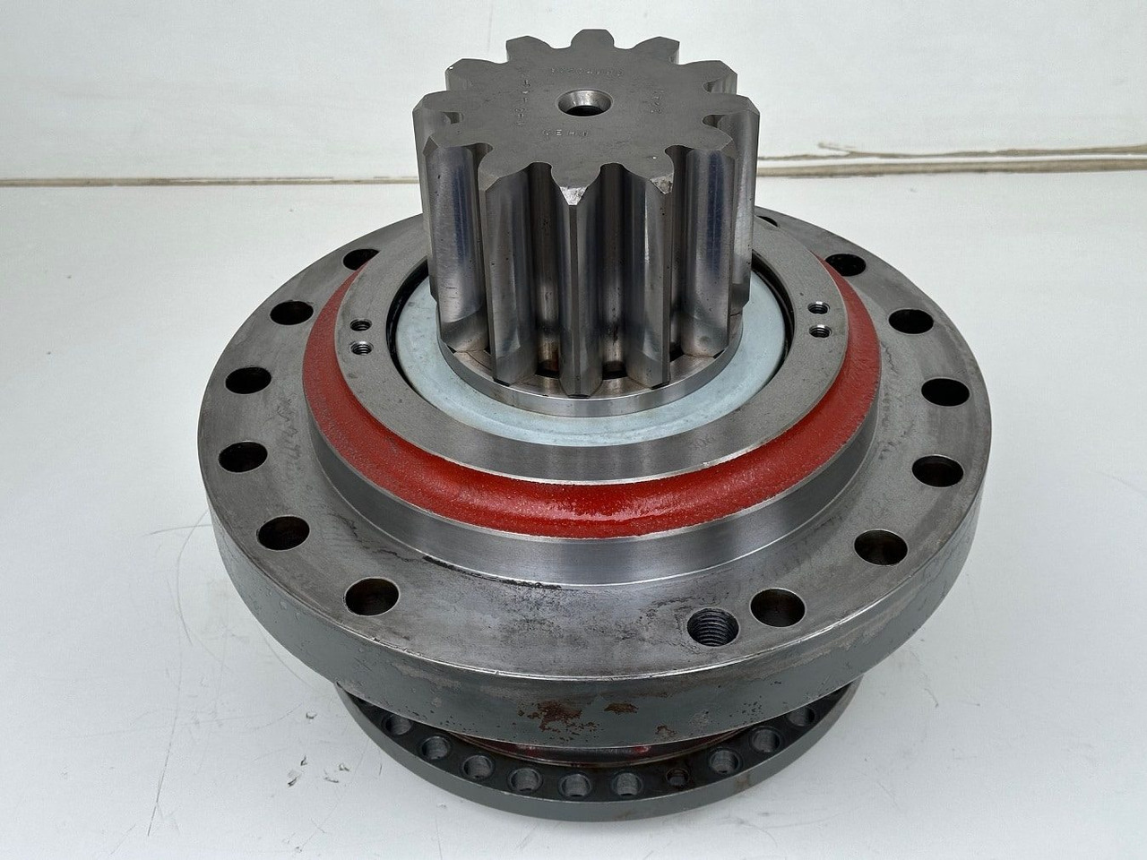 Поворотный редуктор для Строительной техники Liebherr Abtriebswellengehäuse ID-Nr.90018934 mit Abtriebswelle ID-Nr.90204999. SAT275/260 - SAT275/261 - SAT275/266 - SAT275/289. #08851#01696#: фото 6 Поворотный редуктор для Строительной техники Liebherr Abtriebswellengehäuse ID-Nr.90018934 mit Abtriebswelle ID-Nr.90204999. SAT275/260 - SAT275/261 - SAT275/266 - SAT275/289. #08851#01696#: фото 6