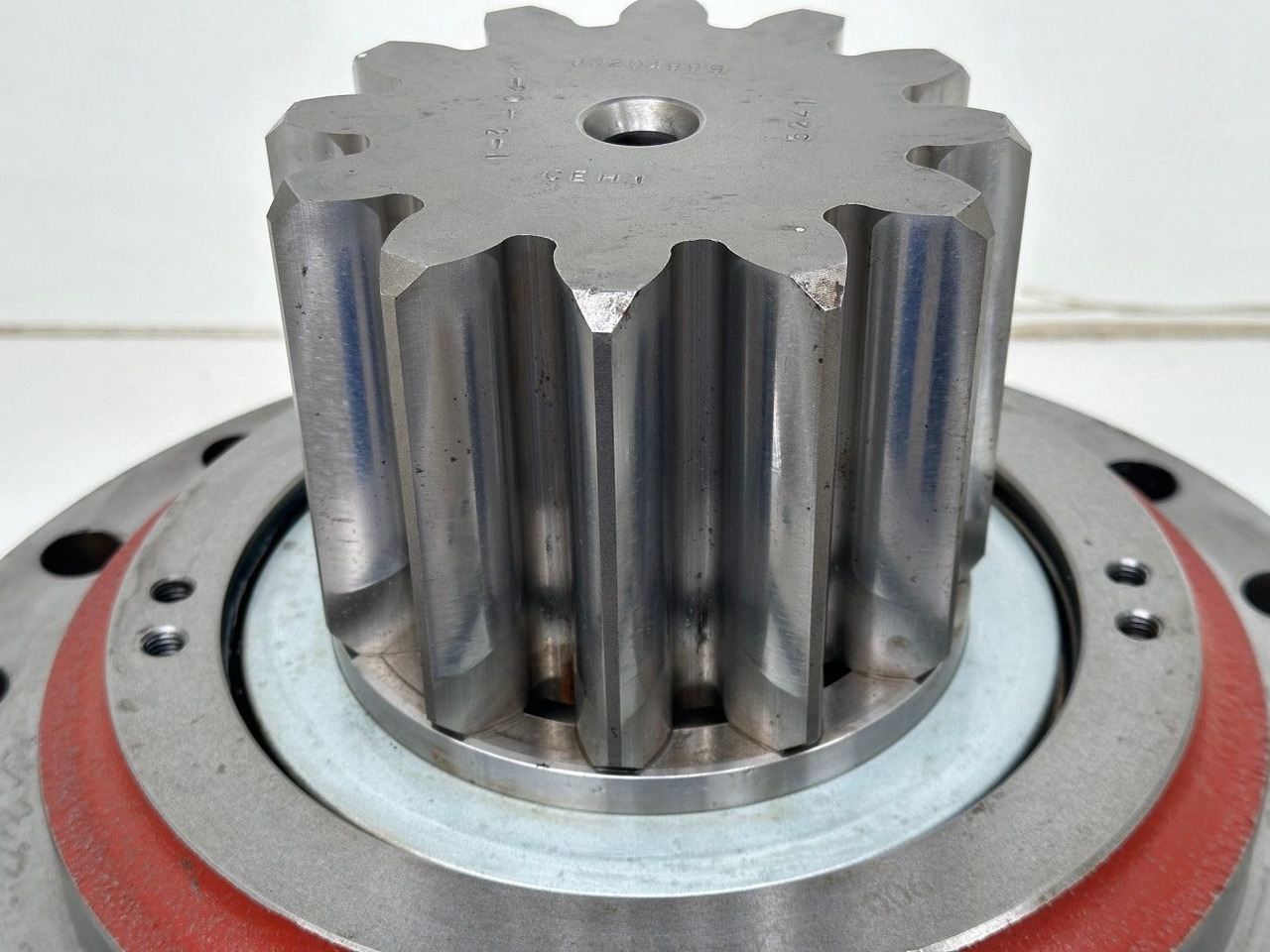 Поворотный редуктор для Строительной техники Liebherr Abtriebswellengehäuse ID-Nr.90018934 mit Abtriebswelle ID-Nr.90204999. SAT275/260 - SAT275/261 - SAT275/266 - SAT275/289. #08851#01696#: фото 14 Поворотный редуктор для Строительной техники Liebherr Abtriebswellengehäuse ID-Nr.90018934 mit Abtriebswelle ID-Nr.90204999. SAT275/260 - SAT275/261 - SAT275/266 - SAT275/289. #08851#01696#: фото 14