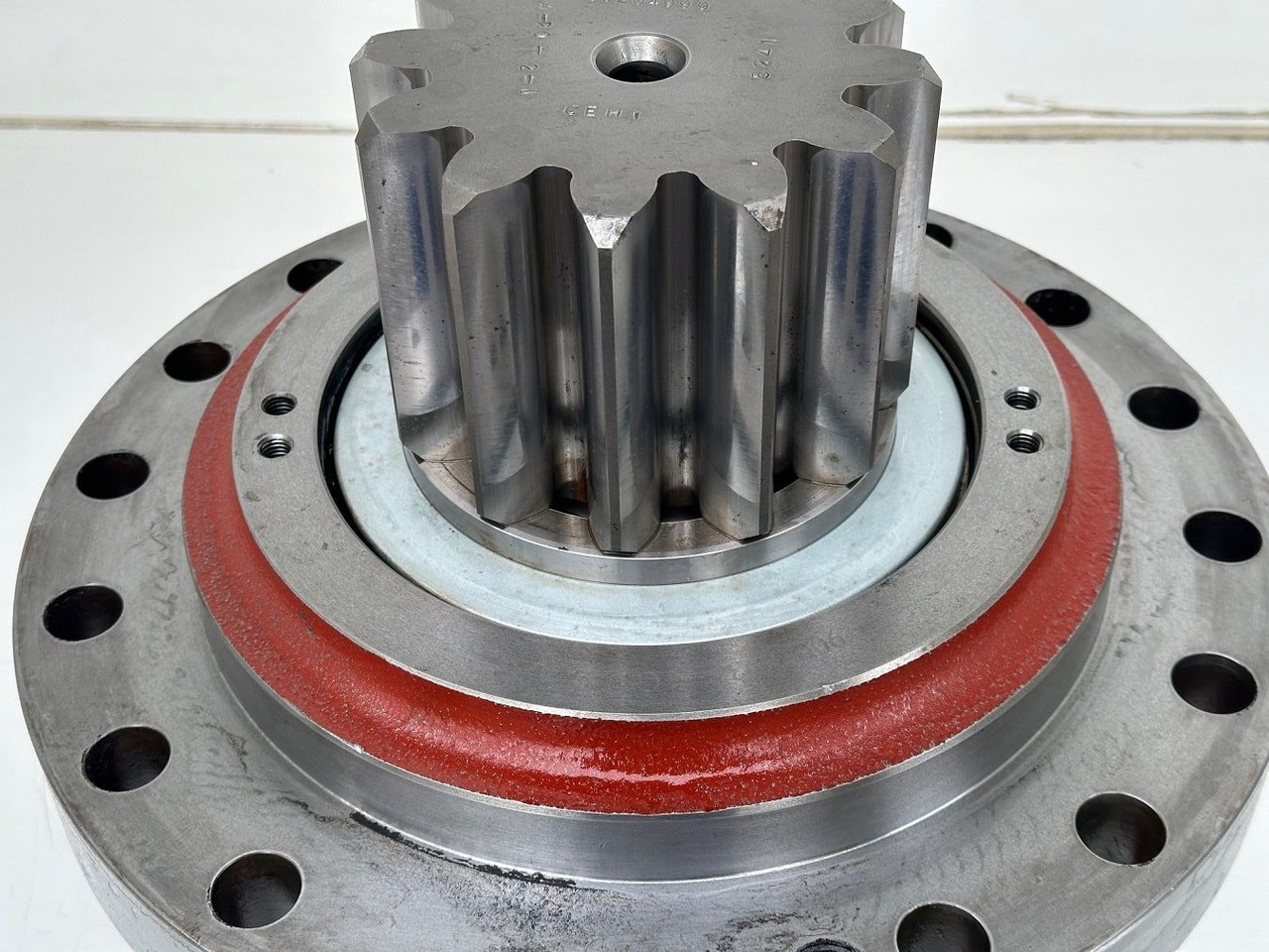 Поворотный редуктор для Строительной техники Liebherr Abtriebswellengehäuse ID-Nr.90018934 mit Abtriebswelle ID-Nr.90204999. SAT275/260 - SAT275/261 - SAT275/266 - SAT275/289. #08851#01696#: фото 13 Поворотный редуктор для Строительной техники Liebherr Abtriebswellengehäuse ID-Nr.90018934 mit Abtriebswelle ID-Nr.90204999. SAT275/260 - SAT275/261 - SAT275/266 - SAT275/289. #08851#01696#: фото 13