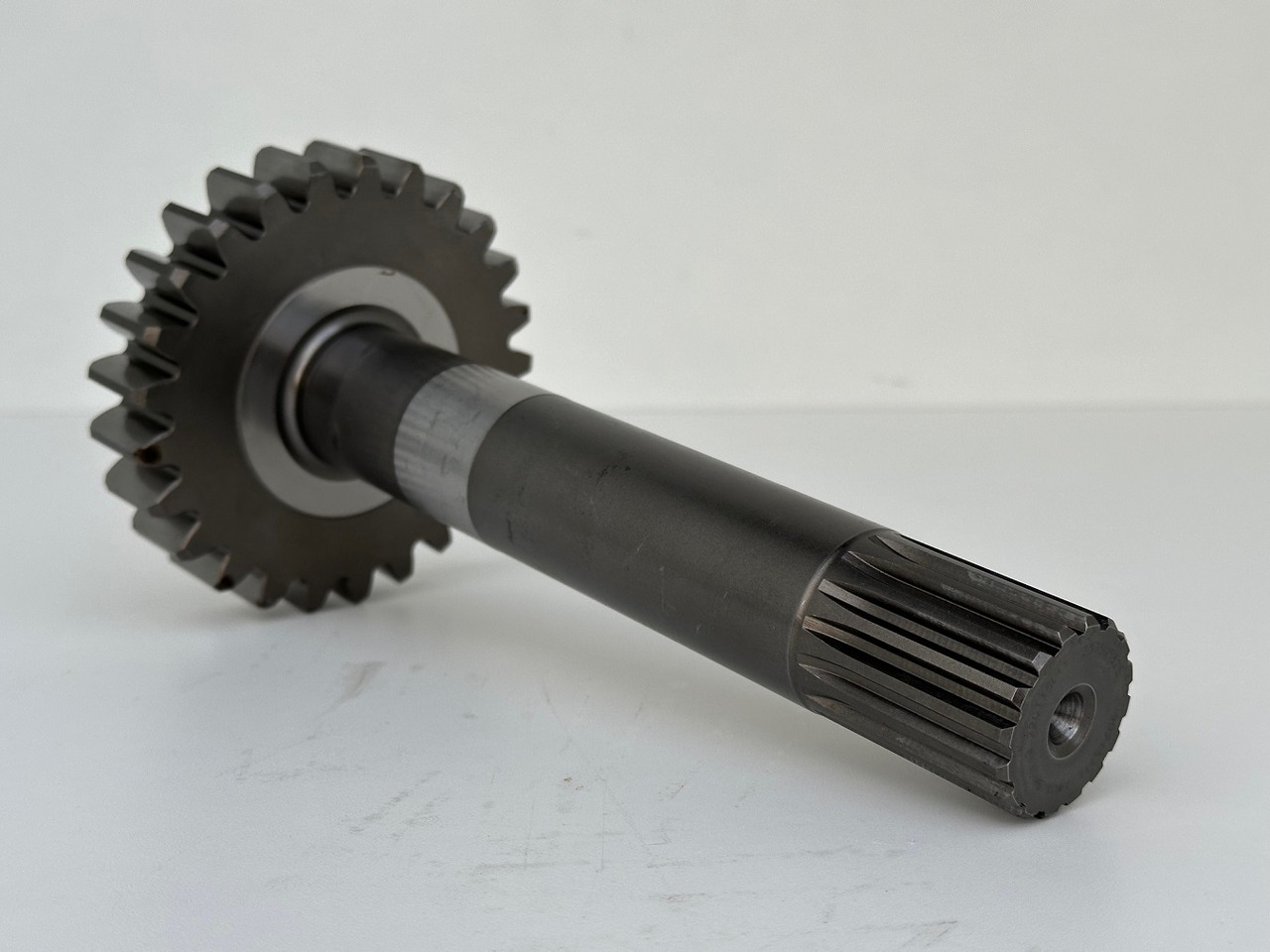 Liebherr Antriebswelle ID-Nr.90215716. FAT400P139. R928-1715 - R930-1716. #90215716.15.11# - Бортовой редуктор для Строительной техники: фото 1 Liebherr Antriebswelle ID-Nr.90215716. FAT400P139. R928-1715 - R930-1716. #90215716.15.11# - Бортовой редуктор для Строительной техники: фото 1