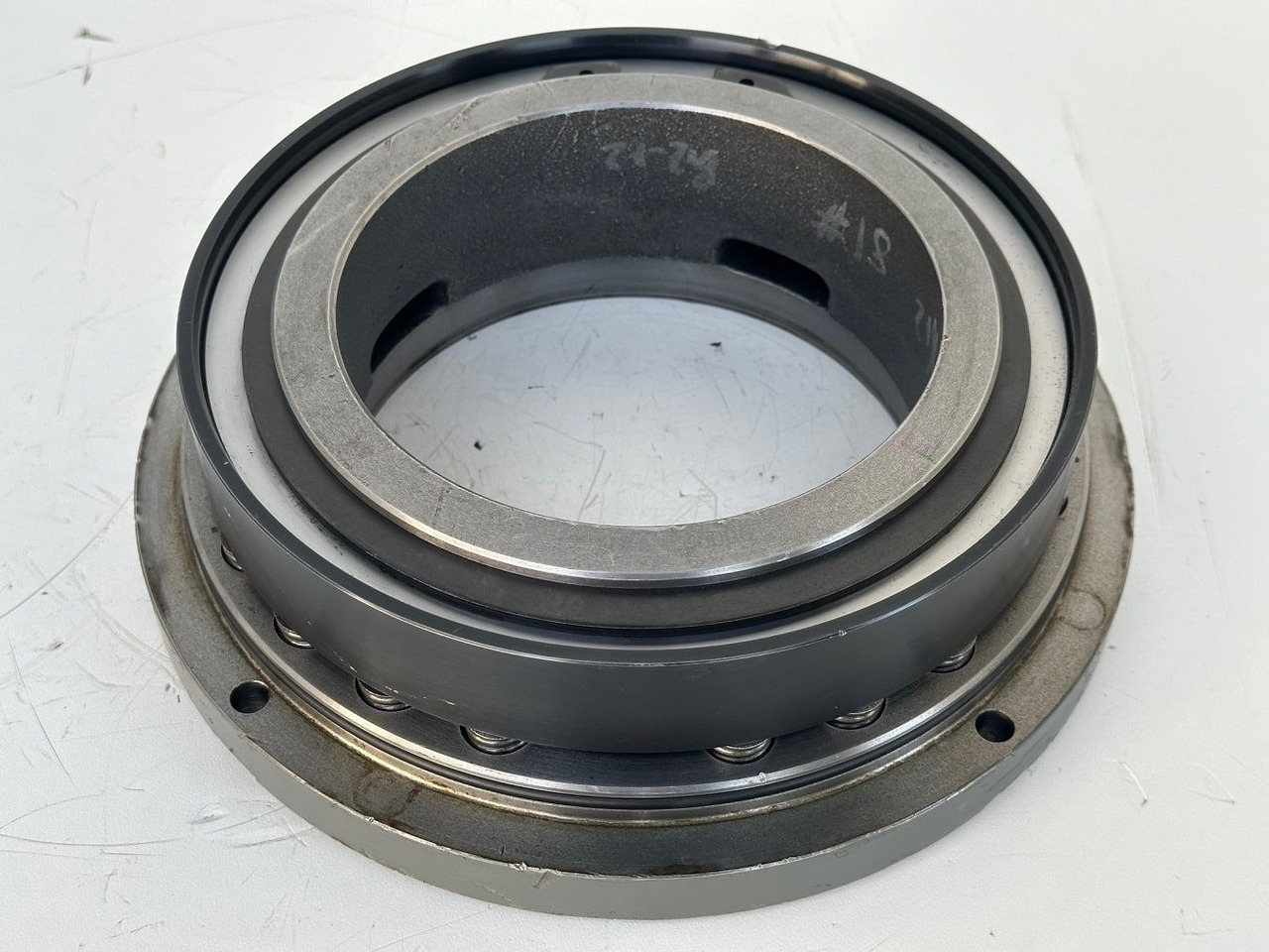 Liebherr Bremse ID-Nr.90009255. SAT250/278 - SAT250/287. A913 COMP, A914 COMP, A914, A916 COMP, A916, A918 COMP, A918, A920, A922 RAIL, A924 RAIL, LH18, LH22, LH24, LH26, R914 COMP, R914 RAIL, R914, - Поворотный редуктор для Гусеничных экскаваторов: фото 4 Liebherr Bremse ID-Nr.90009255. SAT250/278 - SAT250/287. A913 COMP, A914 COMP, A914, A916 COMP, A916, A918 COMP, A918, A920, A922 RAIL, A924 RAIL, LH18, LH22, LH24, LH26, R914 COMP, R914 RAIL, R914, - Поворотный редуктор для Гусеничных экскаваторов: фото 4