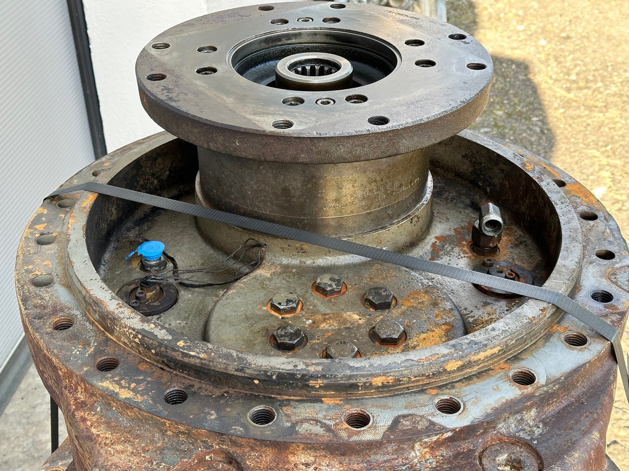 Бортовой редуктор для Бульдозеров Liebherr Fahrantrieb FAT450E510.  ID-Nr.970351501 - ID-Nr.90025195 - ID-Nr.90203584.  LR634-992, LU755D-999, O634-992, PR734-4L-1481,PR734-4XL-1659.  #10739.01#: фото 13