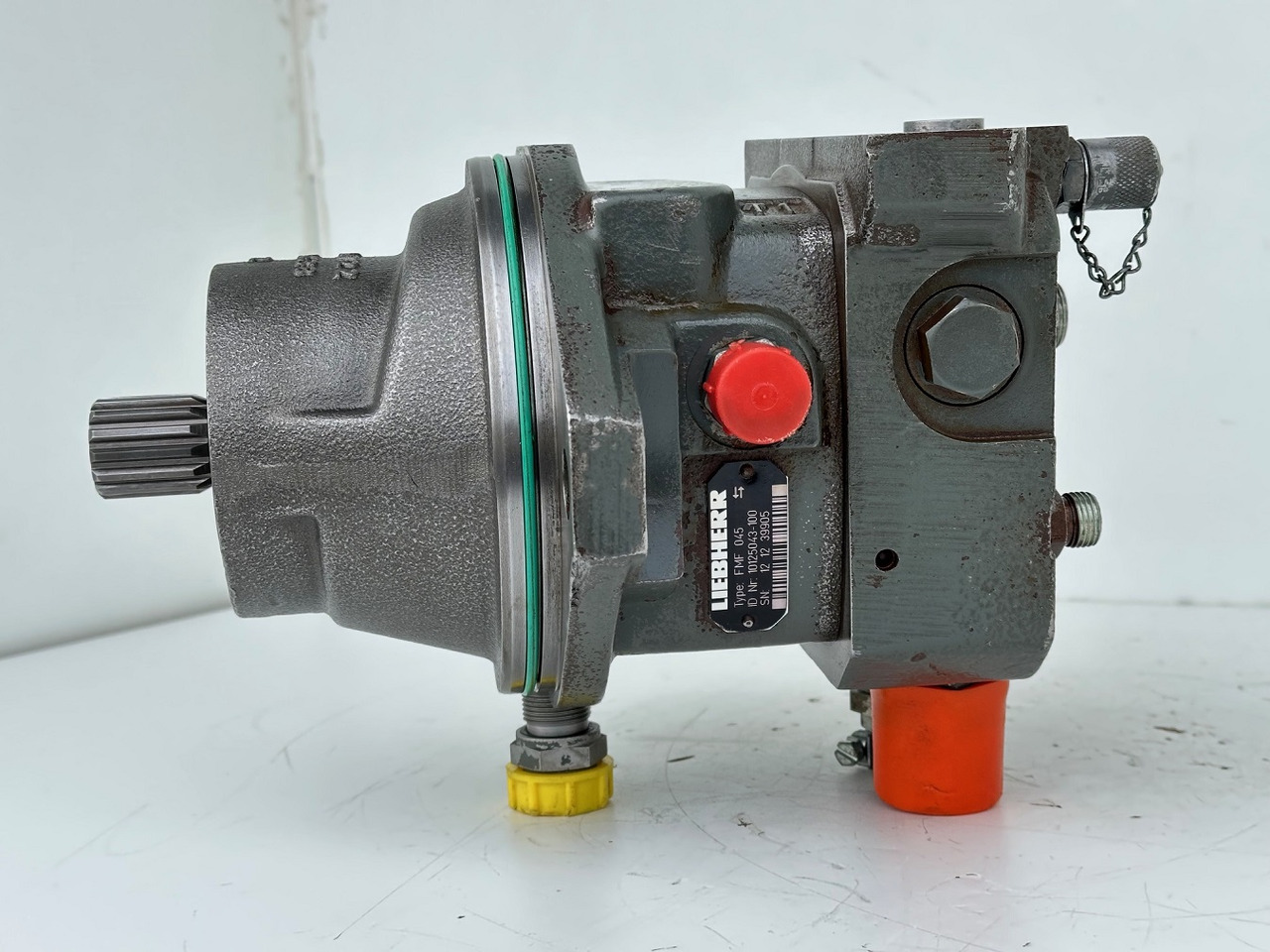 Liebherr Hydraulikeinbaumotor Typ:FMF045. ID-Nr.9075181 - ID-Nr.10125041 - ID-Nr.10125043. A309, A311, A312, A314, A316, A900, A904, A918, R313, R317, R900, R904. #10125043.39905# - Гидравлический мотор для Гусеничных экскаваторов: фото 5 Liebherr Hydraulikeinbaumotor Typ:FMF045. ID-Nr.9075181 - ID-Nr.10125041 - ID-Nr.10125043. A309, A311, A312, A314, A316, A900, A904, A918, R313, R317, R900, R904. #10125043.39905# - Гидравлический мотор для Гусеничных экскаваторов: фото 5