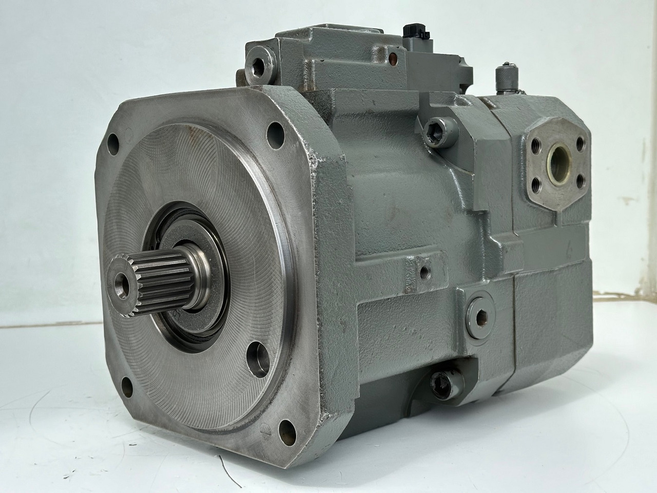 Liebherr Hydraulikverstellpumpe Typ:DPV O 165. ID-Nr.10120060 - ID-Nr.10144915. LH120 C-1103, LH120 CG-1103, LH120 M-1102. #10144915.13342# - Гидравлический насос для Колёсных экскаваторов: фото 1 Liebherr Hydraulikverstellpumpe Typ:DPV O 165. ID-Nr.10120060 - ID-Nr.10144915. LH120 C-1103, LH120 CG-1103, LH120 M-1102. #10144915.13342# - Гидравлический насос для Колёсных экскаваторов: фото 1