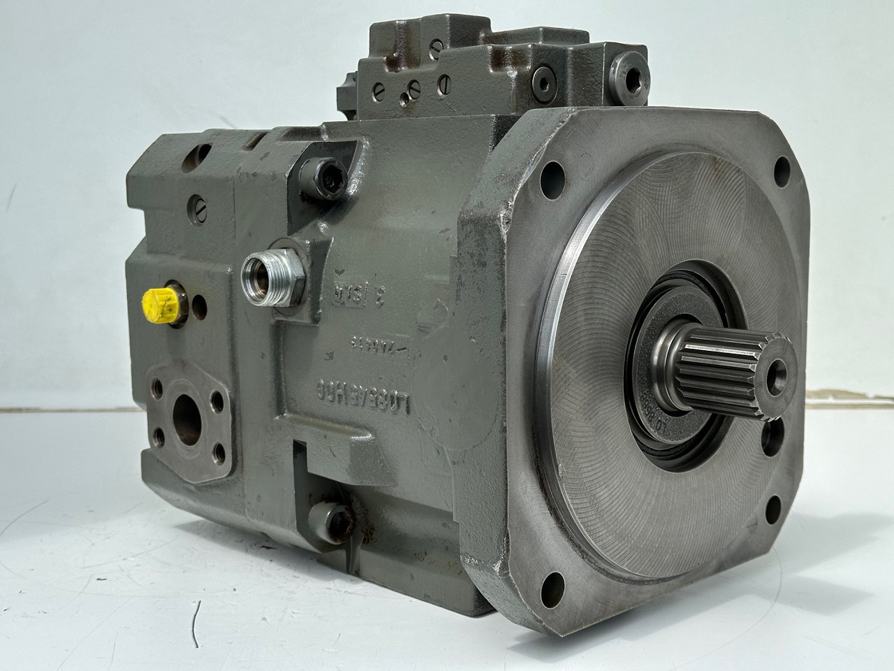 Liebherr Hydraulikverstellpumpe Typ:DPV O 165. ID-Nr.10120060 - ID-Nr.10144915. LH120 C-1103, LH120 CG-1103, LH120 M-1102. #10144915.13342# - Гидравлический насос для Колёсных экскаваторов: фото 2 Liebherr Hydraulikverstellpumpe Typ:DPV O 165. ID-Nr.10120060 - ID-Nr.10144915. LH120 C-1103, LH120 CG-1103, LH120 M-1102. #10144915.13342# - Гидравлический насос для Колёсных экскаваторов: фото 2