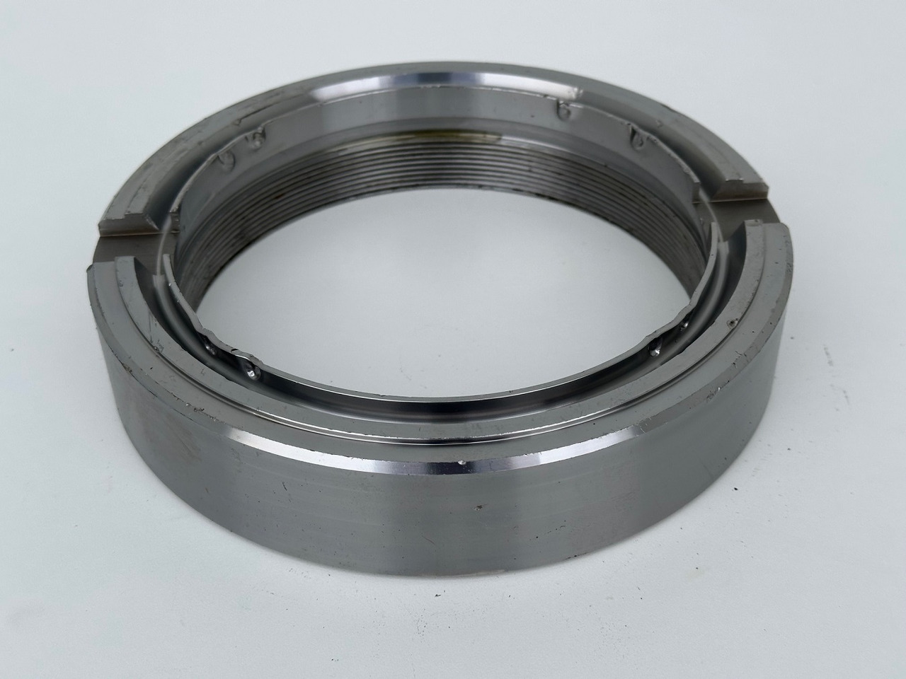 Liebherr Original Nutmutter ID-Nr.9443117 - ID-Nr.944311703. LH110,A974,LOS974,P974,P976,R974,R976,R980,P994,P995,R944,R995. #944311703.30.12.02# - Поворотный редуктор для Строительной техники: фото 2 Liebherr Original Nutmutter ID-Nr.9443117 - ID-Nr.944311703. LH110,A974,LOS974,P974,P976,R974,R976,R980,P994,P995,R944,R995. #944311703.30.12.02# - Поворотный редуктор для Строительной техники: фото 2