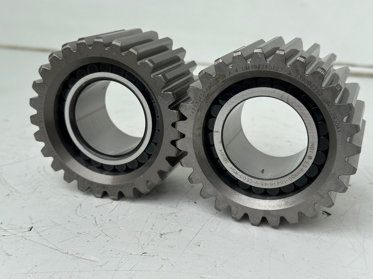 Liebherr Planetenrad ID-Nr.90204951. FAT325P114 - FAT325P115 - FAT325P119. A924,LH30,R914 COMP,R914 RAIL,LOS914,LOS920,R918,R920,R922. #14213745.20.02# - Бортовой редуктор для Строительной техники: фото 1 Liebherr Planetenrad ID-Nr.90204951. FAT325P114 - FAT325P115 - FAT325P119. A924,LH30,R914 COMP,R914 RAIL,LOS914,LOS920,R918,R920,R922. #14213745.20.02# - Бортовой редуктор для Строительной техники: фото 1