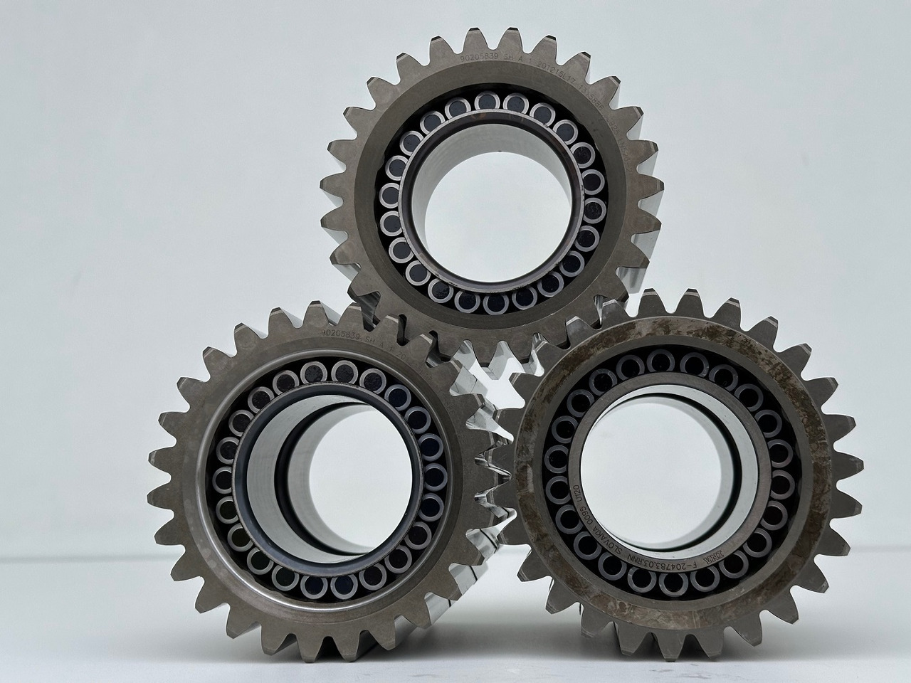 Liebherr Planetenrad ID-Nr.90205840. FAT350P126 - FAT350P138. R920 - R922 - R924 - R925 - R926 - R930 T. #90205840.09.11# - Бортовой редуктор для Строительной техники: фото 4 Liebherr Planetenrad ID-Nr.90205840. FAT350P126 - FAT350P138. R920 - R922 - R924 - R925 - R926 - R930 T. #90205840.09.11# - Бортовой редуктор для Строительной техники: фото 4