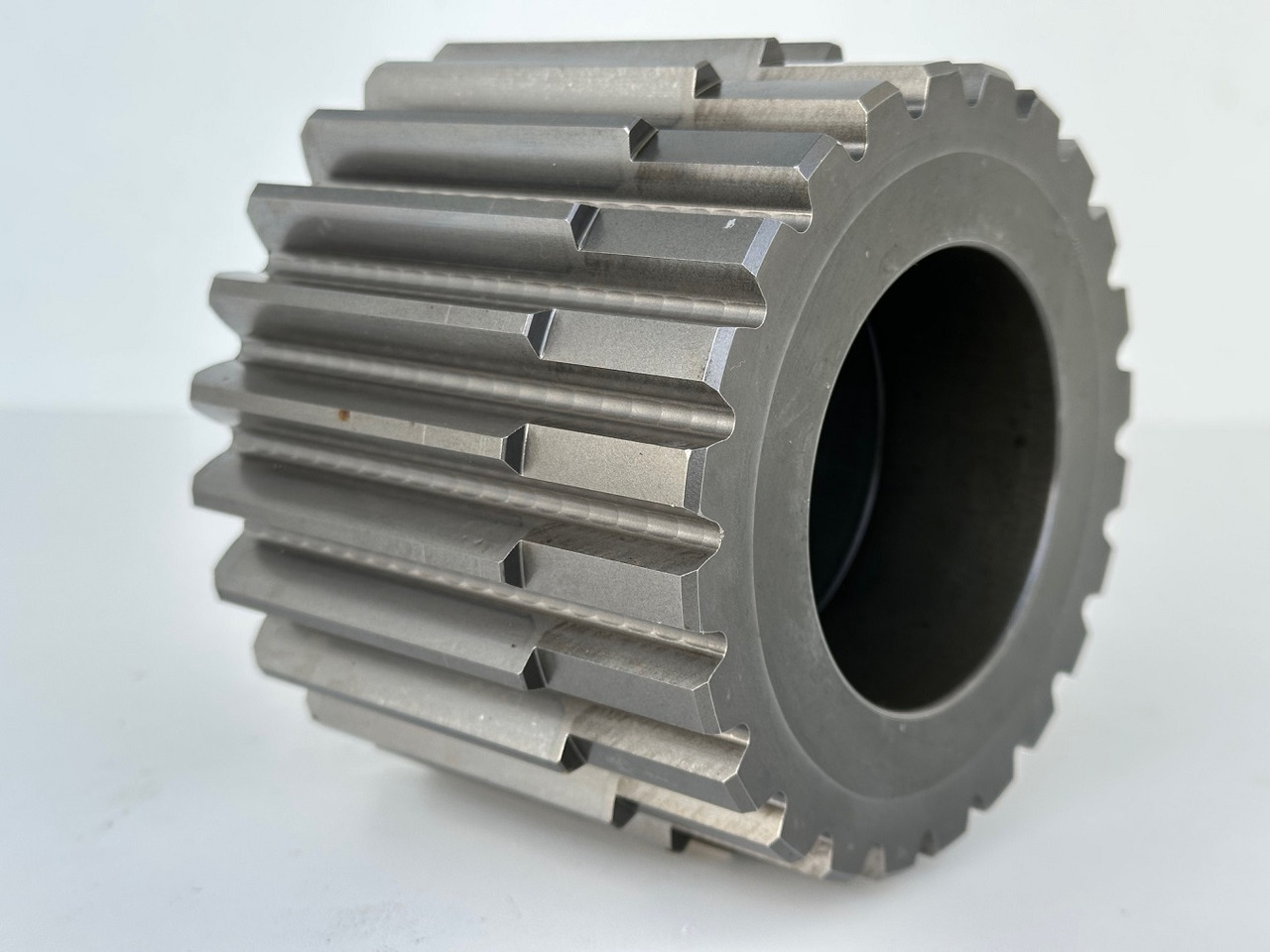 Liebherr Sonnenrad ID-Nr.90217994. LPI1000 30S 0014 00. R950 VHHD, R956 S-HD, R966 HD, R966 LC-V, R970 S-HD. #90217994.25.01# - Бортовой редуктор для Строительной техники: фото 3 Liebherr Sonnenrad ID-Nr.90217994. LPI1000 30S 0014 00. R950 VHHD, R956 S-HD, R966 HD, R966 LC-V, R970 S-HD. #90217994.25.01# - Бортовой редуктор для Строительной техники: фото 3