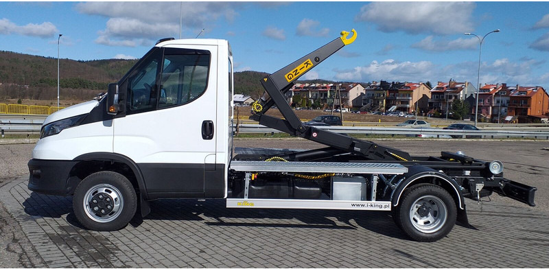 Iveco 50C18 + KING HZ-4R Hakowiec / Hooklift / Abrollkipper - Крюковой мультилифт: фото 2 Iveco 50C18 + KING HZ-4R Hakowiec / Hooklift / Abrollkipper - Крюковой мультилифт: фото 2