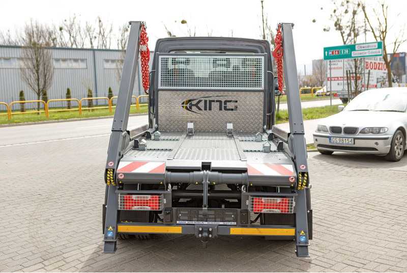Iveco Daily 70C18 + KING Bramowiec / Skiploader / Absetzkipper - Портальный бункеровоз: фото 4 Iveco Daily 70C18 + KING Bramowiec / Skiploader / Absetzkipper - Портальный бункеровоз: фото 4