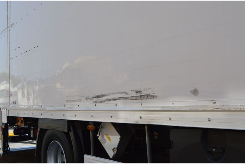 Грузовик с закрытым кузовом Renault Midlum 270 * MANUAL * EURO5 * 4X2 *: фото 9 Грузовик с закрытым кузовом Renault Midlum 270 * MANUAL * EURO5 * 4X2 *: фото 9