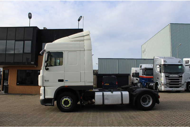 DAF XF 105.460 * EURO5 EEV * 4X2 * - Тягач: фото 2 DAF XF 105.460 * EURO5 EEV * 4X2 * - Тягач: фото 2