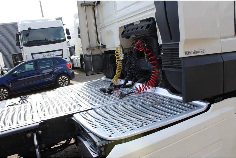 Тягач DAF XF 510 * RETARDER * 4X2 *: фото 10 Тягач DAF XF 510 * RETARDER * 4X2 *: фото 10