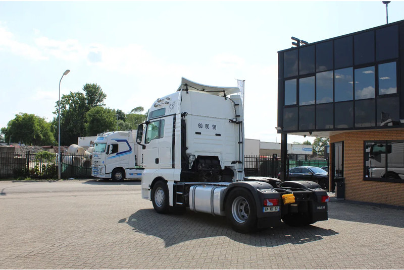 MAN TGX 18.540 * RETARDER * 4X2 * 2 TANK * RETARDER * - Тягач: фото 3 MAN TGX 18.540 * RETARDER * 4X2 * 2 TANK * RETARDER * - Тягач: фото 3