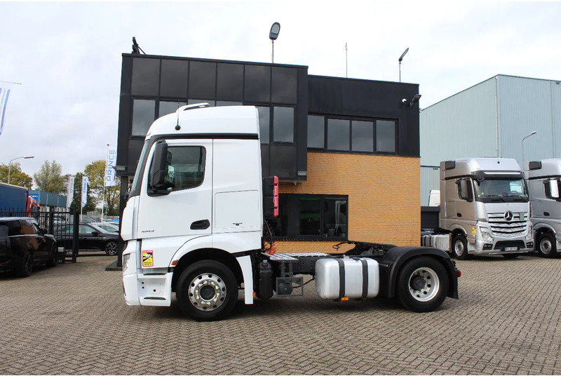 Mercedes-Benz Actros 1843 * EURO6 * 4X2 * - Тягач: фото 2 Mercedes-Benz Actros 1843 * EURO6 * 4X2 * - Тягач: фото 2
