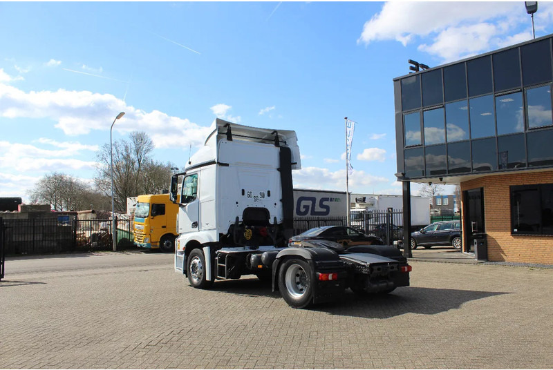 Mercedes-Benz Actros 1845 * EURO6 * 4X2 * - Тягач: фото 3 Mercedes-Benz Actros 1845 * EURO6 * 4X2 * - Тягач: фото 3
