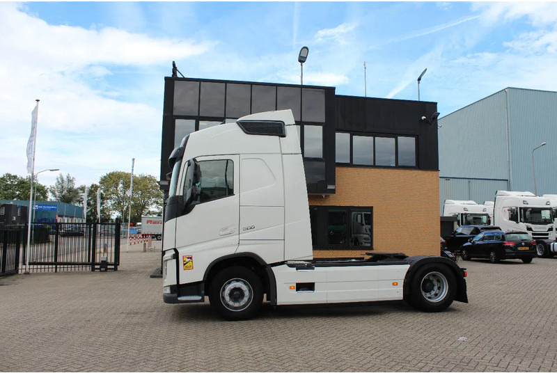 Volvo FH 13.500 * EURO6 * 4X2 * - Тягач: фото 2 Volvo FH 13.500 * EURO6 * 4X2 * - Тягач: фото 2
