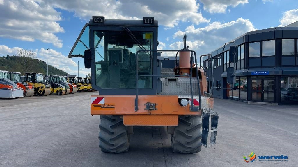 Wirtgen WR2400 - Асфальтоукладочная техника: фото 3 Wirtgen WR2400 - Асфальтоукладочная техника: фото 3