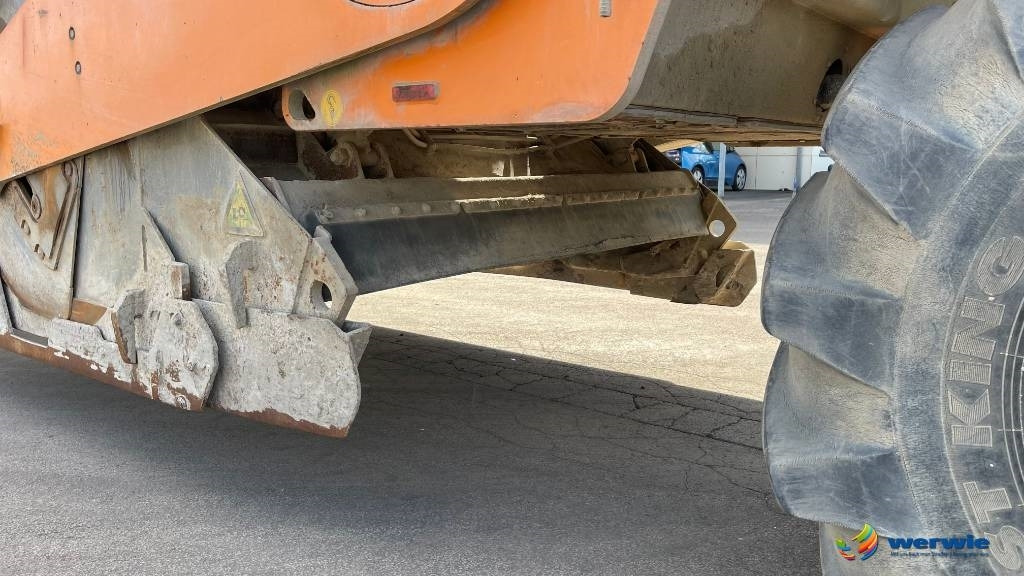 Асфальтоукладочная техника Wirtgen WR2400: фото 13 Асфальтоукладочная техника Wirtgen WR2400: фото 13