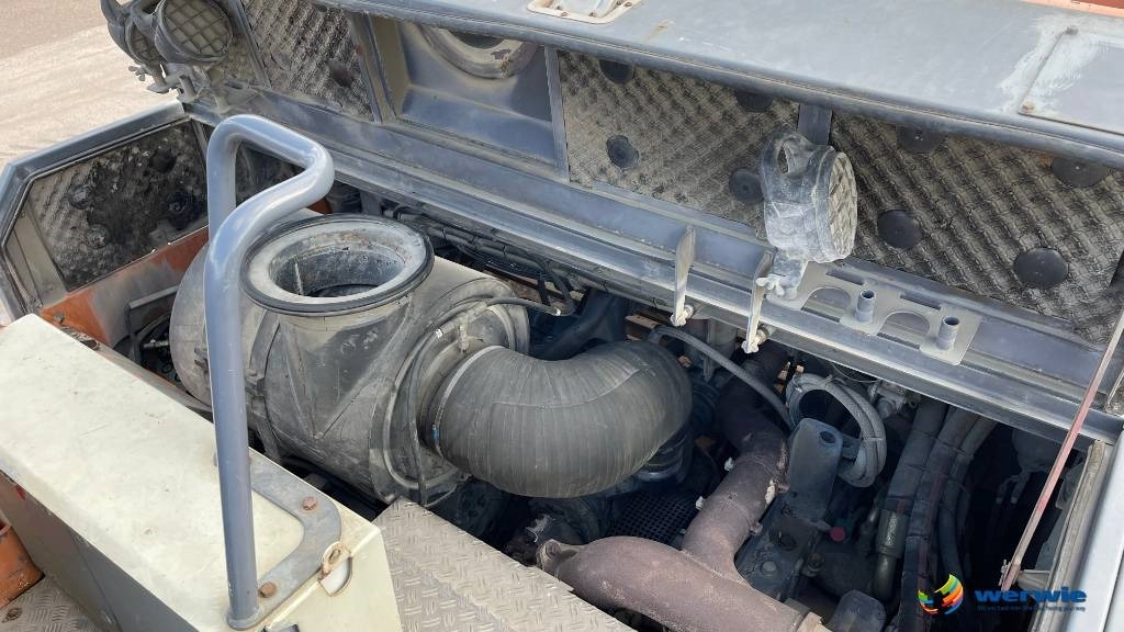 Асфальтоукладочная техника Wirtgen WR2400: фото 21 Асфальтоукладочная техника Wirtgen WR2400: фото 21