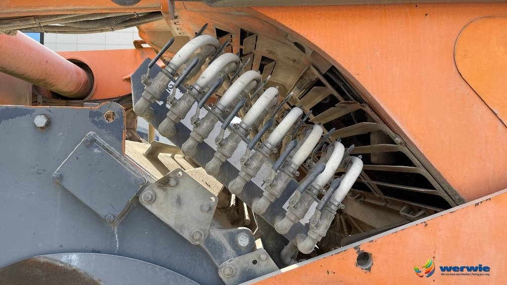 Асфальтоукладочная техника Wirtgen WR2400: фото 19 Асфальтоукладочная техника Wirtgen WR2400: фото 19