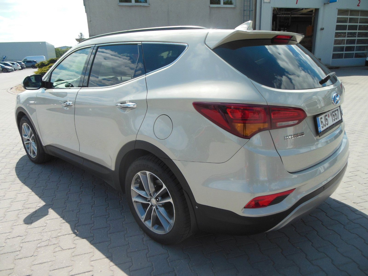 Hyundai Santa Fe 2,2 CRDi, 4WD, Automatic, Leder, Panora - Внедорожник: фото 4 Hyundai Santa Fe 2,2 CRDi, 4WD, Automatic, Leder, Panora - Внедорожник: фото 4