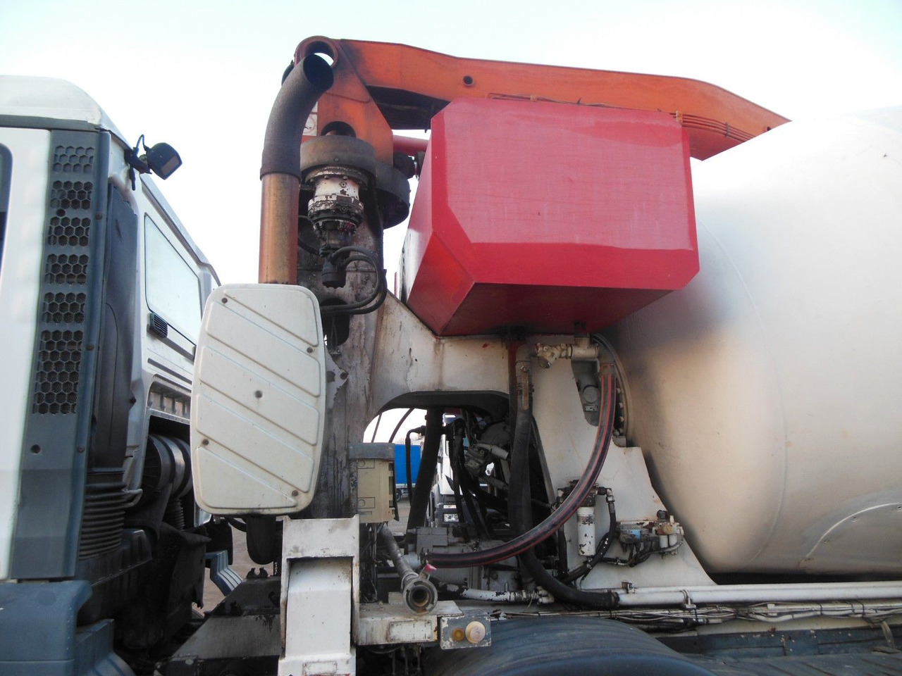 Автобетоносмеситель MAN TGA 35.410, 8X4, MIX + PUMPE 24M: фото 6