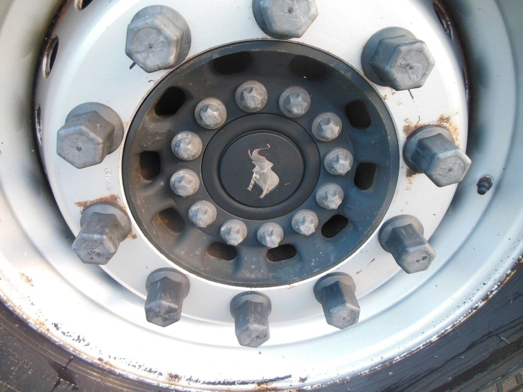 Schmitz Cargobull SCB, PALETTEN BOX, LIFT ACHSE Schmitz Cargobull SCB, PALETTEN BOX, LIFT ACHSE - Тентованный полуприцеп: фото 5 Schmitz Cargobull SCB, PALETTEN BOX, LIFT ACHSE Schmitz Cargobull SCB, PALETTEN BOX, LIFT ACHSE - Тентованный полуприцеп: фото 5