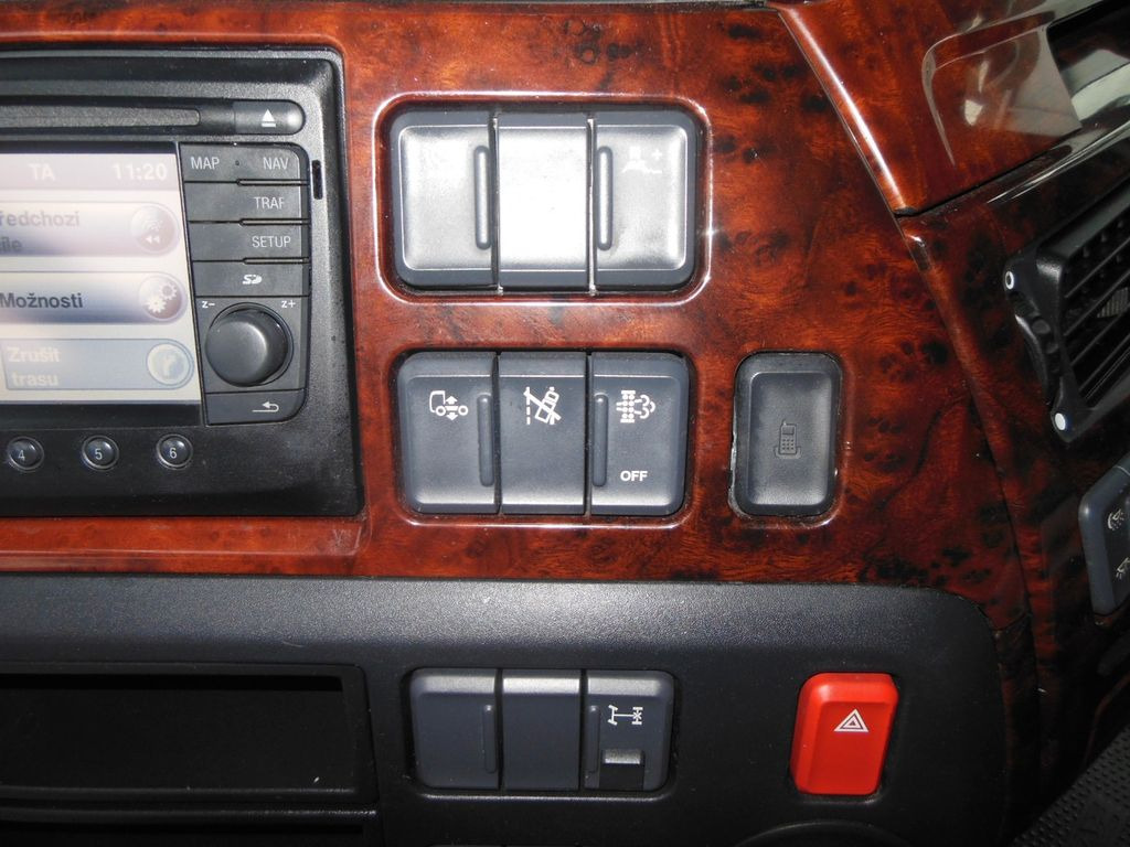 Тягач DAF XF 106.510 SSC, MANUELL, RETARDER, TOP STAND!!! DAF XF 106.510 SSC, MANUELL, RETARDER, TOP STAND!!!: фото 20