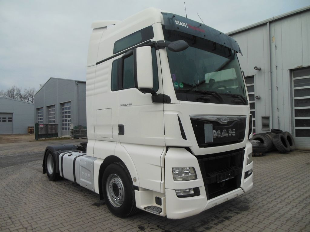 MAN TGX 18.440 BLS, INTARDER, AUTOMATIC, EURO 6 - Тягач: фото 2 MAN TGX 18.440 BLS, INTARDER, AUTOMATIC, EURO 6 - Тягач: фото 2