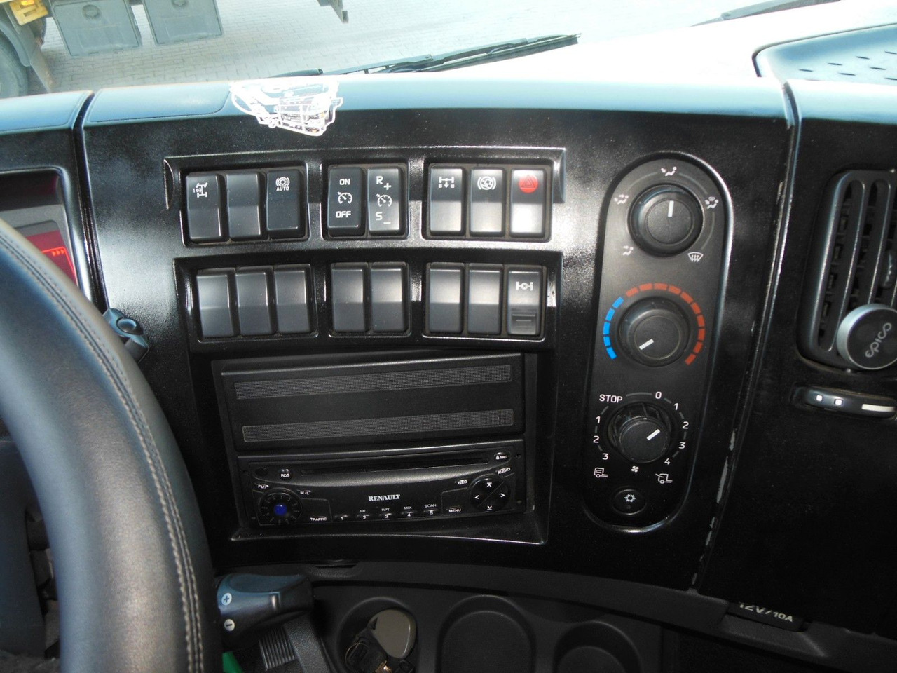 Тягач Renault PREMIUM 440.19 DXi: фото 17