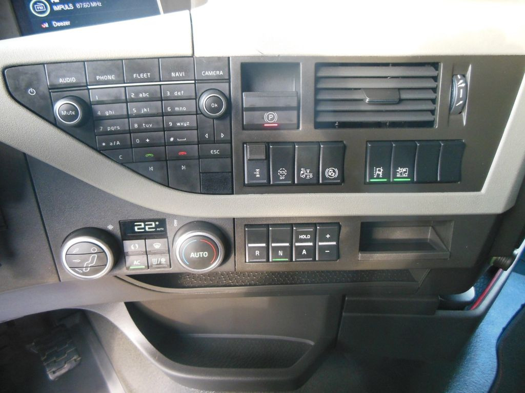 Тягач Volvo FH 13/460 TURBO COMPOUND,I-SAVE,I-PARK COOL,TOP Volvo FH 13/460 TURBO COMPOUND,I-SAVE,I-PARK COOL,TOP: фото 18