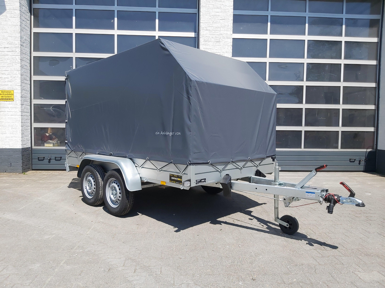 Aluliner Planen Anhänger GTT 2000 301x151x150cm Plane grau schräg (M) 2000kg Aktion - Тентованный прицеп: фото 2 Aluliner Planen Anhänger GTT 2000 301x151x150cm Plane grau schräg (M) 2000kg Aktion - Тентованный прицеп: фото 2