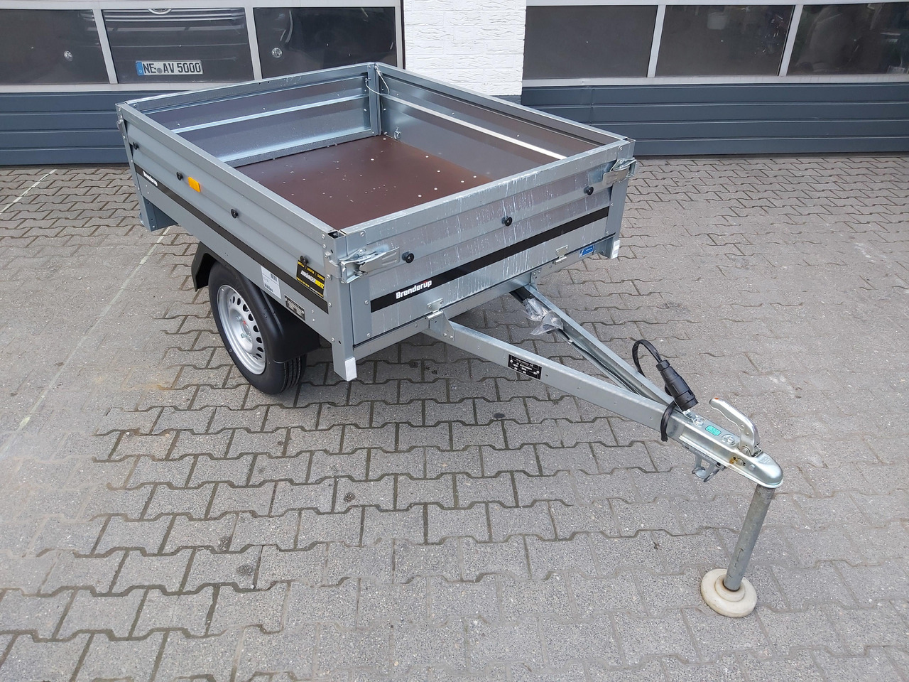 Brenderup 3150 SUB 750 144x116x33cm (XXS) 750kg Online Aktion - Прицеп для легкового автомобиля: фото 5 Brenderup 3150 SUB 750 144x116x33cm (XXS) 750kg Online Aktion - Прицеп для легкового автомобиля: фото 5