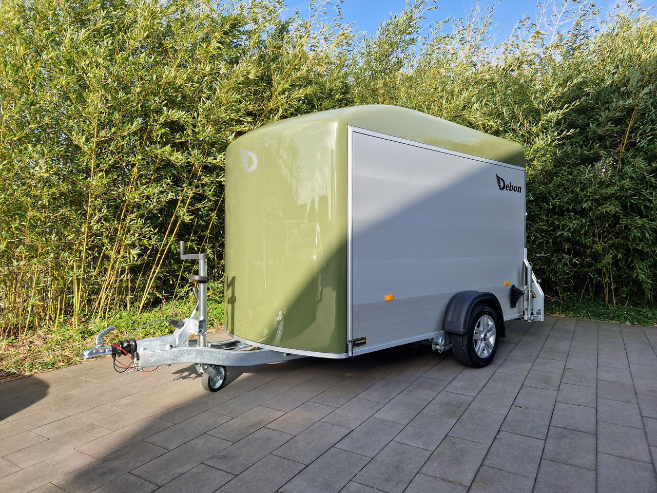 Cargo Roadster 400 312x164x184cm Alu Poly green Alufelgen Aluboden Pullman 1300kg 100km/H - Прицеп для легкового автомобиля: фото 5 Cargo Roadster 400 312x164x184cm Alu Poly green Alufelgen Aluboden Pullman 1300kg 100km/H - Прицеп для легкового автомобиля: фото 5