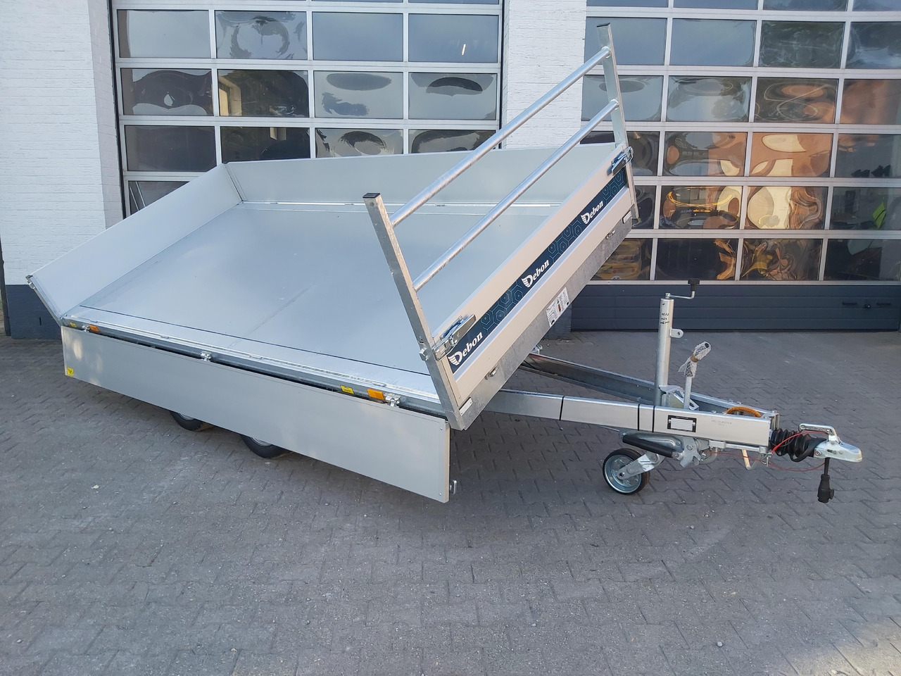 Cheval Liberte Kipper PW 3.6 Elektro Profi Rampen Stützen 360x180x35 3500kg Top Aktion - Самосвальный прицеп: фото 4 Cheval Liberte Kipper PW 3.6 Elektro Profi Rampen Stützen 360x180x35 3500kg Top Aktion - Самосвальный прицеп: фото 4