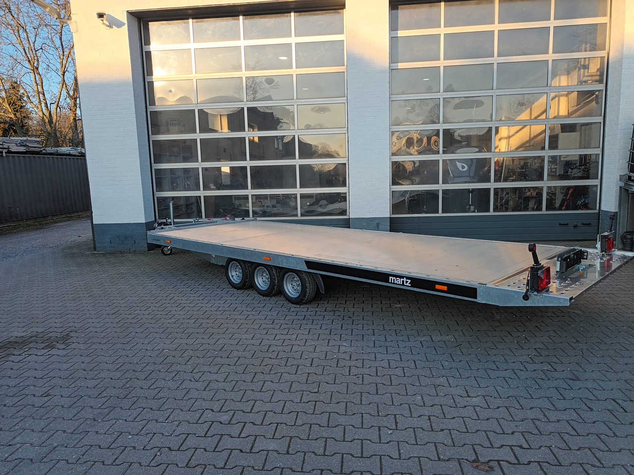 Прицеп-автовоз Martz Cartrailer GT KIPP 580/3 3,5T 580x215cm Profi Aluboden Winde Tridem 10" 3500kg 100 km/H: фото 8