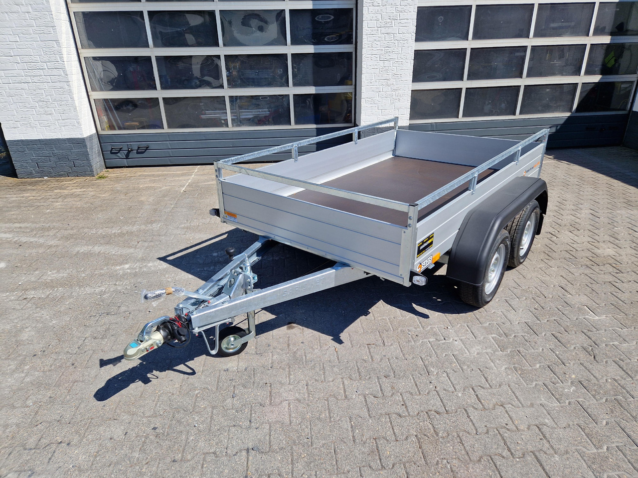Saris Anhänger DW2000 McAlu Pro 255x153x43cm 2000kg kurz und breit - Прицеп бортовой/ Платформа: фото 3 Saris Anhänger DW2000 McAlu Pro 255x153x43cm 2000kg kurz und breit - Прицеп бортовой/ Платформа: фото 3