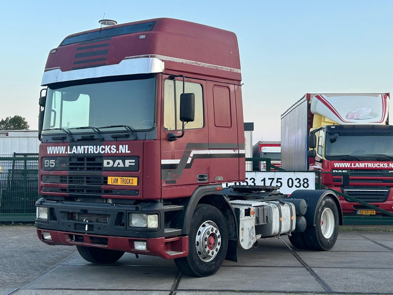 DAF 95.430 Ati MANUAL RETARDER - Тягач: фото 1 DAF 95.430 Ati MANUAL RETARDER - Тягач: фото 1
