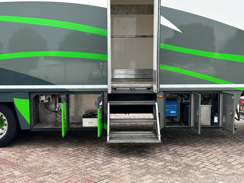 Тягач Scania R450: фото 8