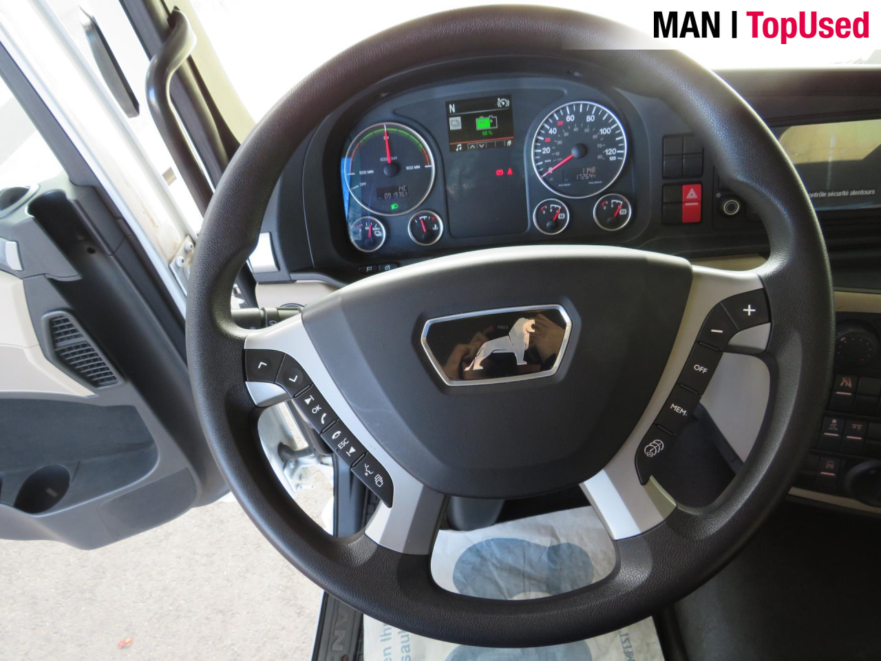 MAN eTGM 26.360 E 6X2-4 LL Kühlkoffer Klima Luftfeder - Рефрижератор, Электрогрузовик: фото 5 MAN eTGM 26.360 E 6X2-4 LL Kühlkoffer Klima Luftfeder - Рефрижератор, Электрогрузовик: фото 5