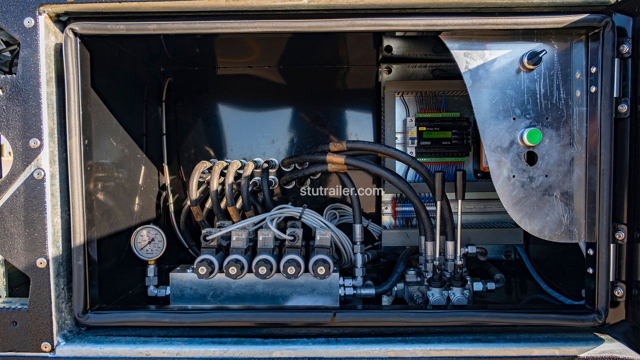 STU 4 Car Carrier Trailer / 2 Axle Car Carrier Trailer - Полуприцеп-автовоз: фото 4 STU 4 Car Carrier Trailer / 2 Axle Car Carrier Trailer - Полуприцеп-автовоз: фото 4