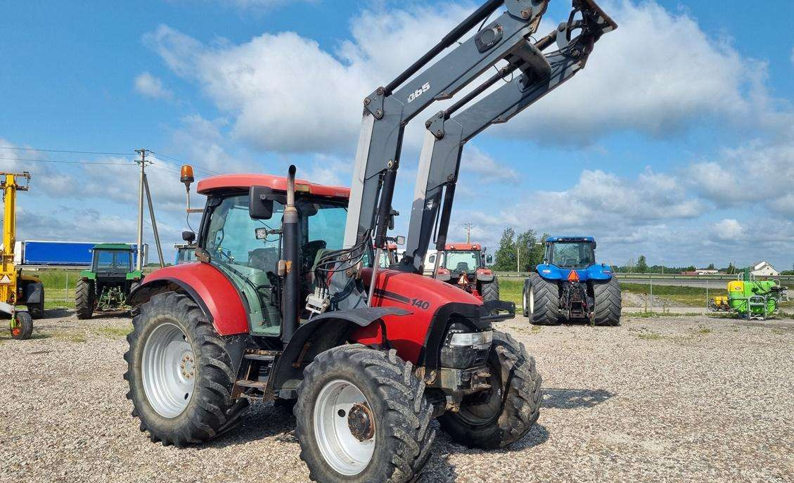 Case-IH 140 Maxxum - Трактор: фото 1 Case-IH 140 Maxxum - Трактор: фото 1