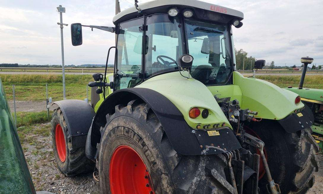Claas Axion 840 - Трактор: фото 5 Claas Axion 840 - Трактор: фото 5