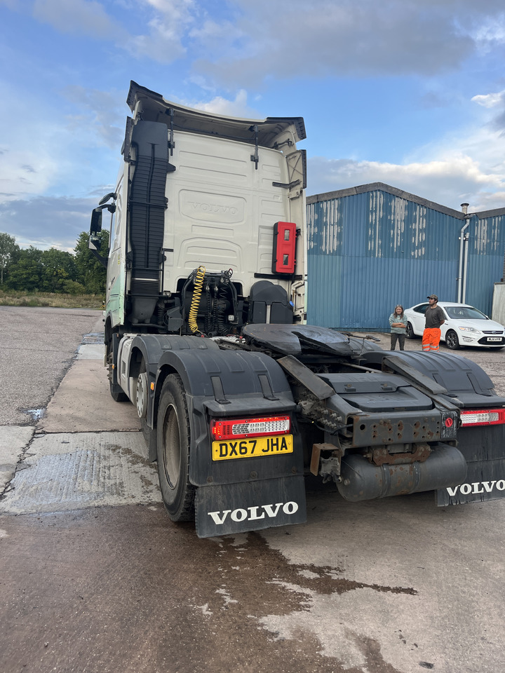 Volvo FH 500 6x2 Tractor Unit - Тягач: фото 3 Volvo FH 500 6x2 Tractor Unit - Тягач: фото 3