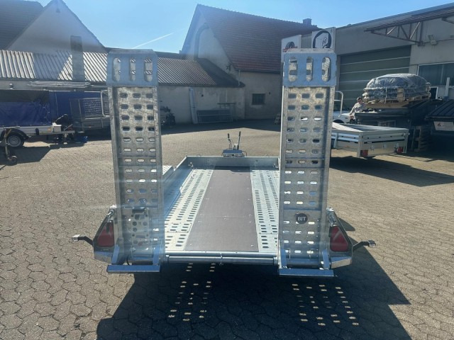 Новый Прицеп для легкового автомобиля Brian James Cargo Digger Plant 2 Baumaschinenanhänger 543-3216-35-2-12 , 3200 x 1600 mm, 3,5 to.: фото 6